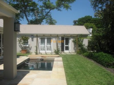 Lovely house(2 bedroom) and flat(1 bedroom) situated central Hermanus